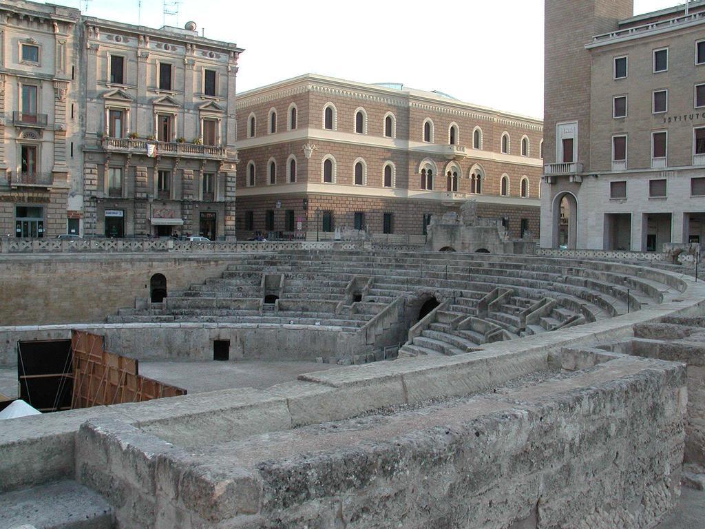 Orodo Luxury B&B Lecce Bagian luar foto